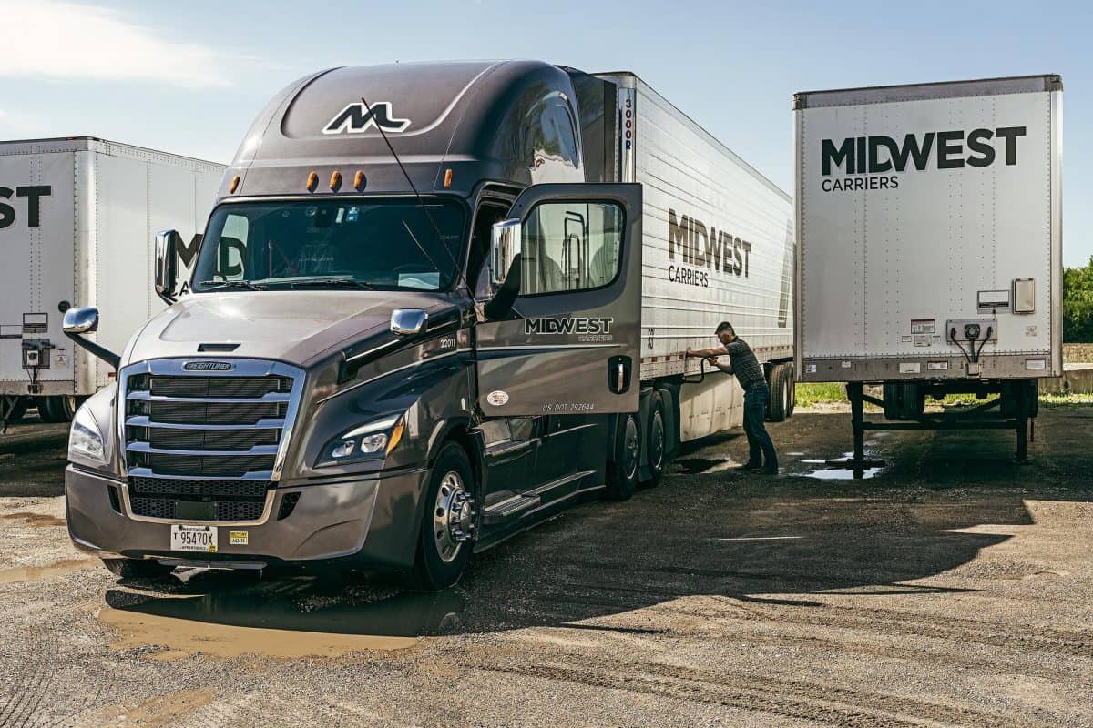 Midwest Carriers Truck